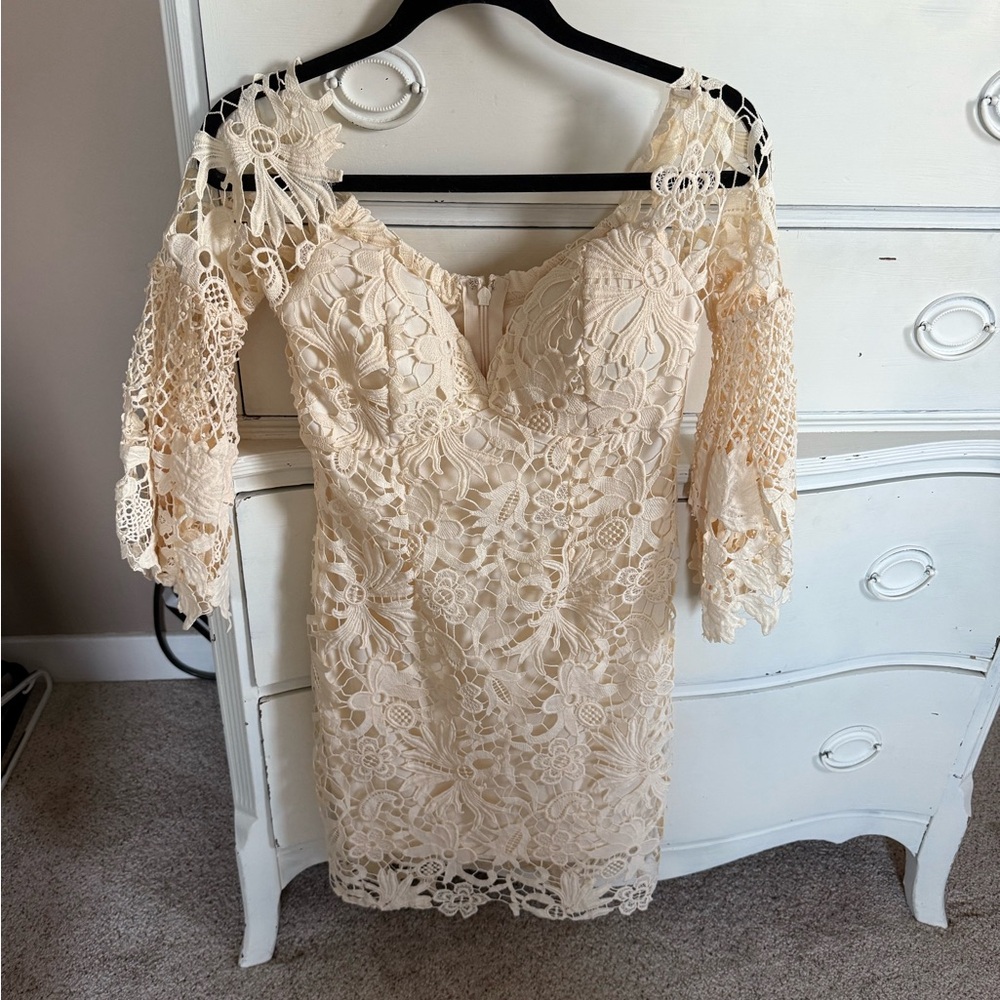 Elegant Cream Lace Dress